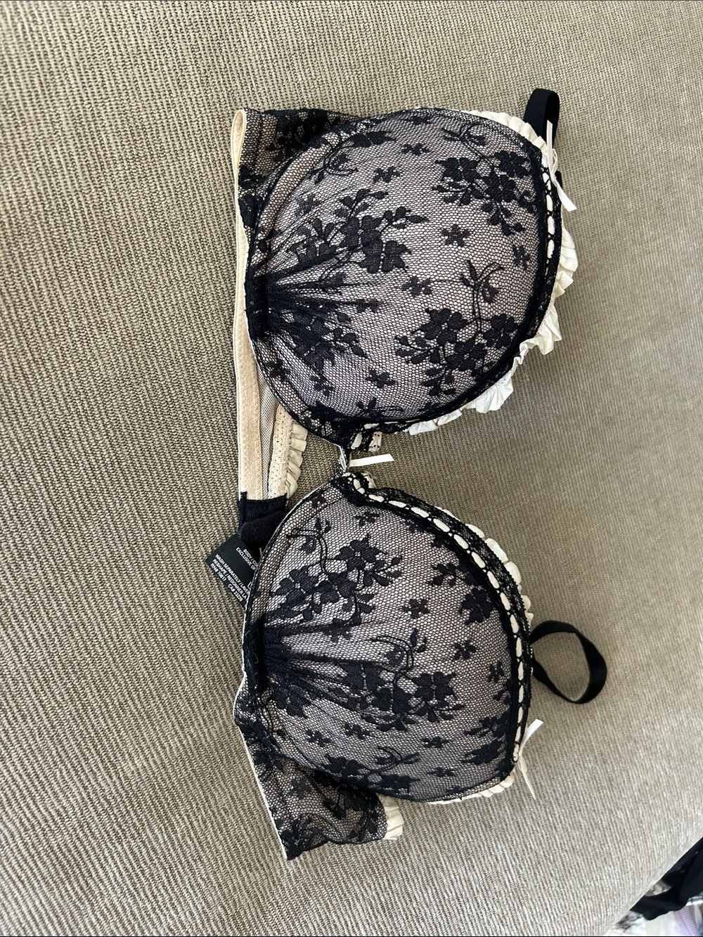 Victoria's Secret Black Lace Over Cream Push-Up Bra